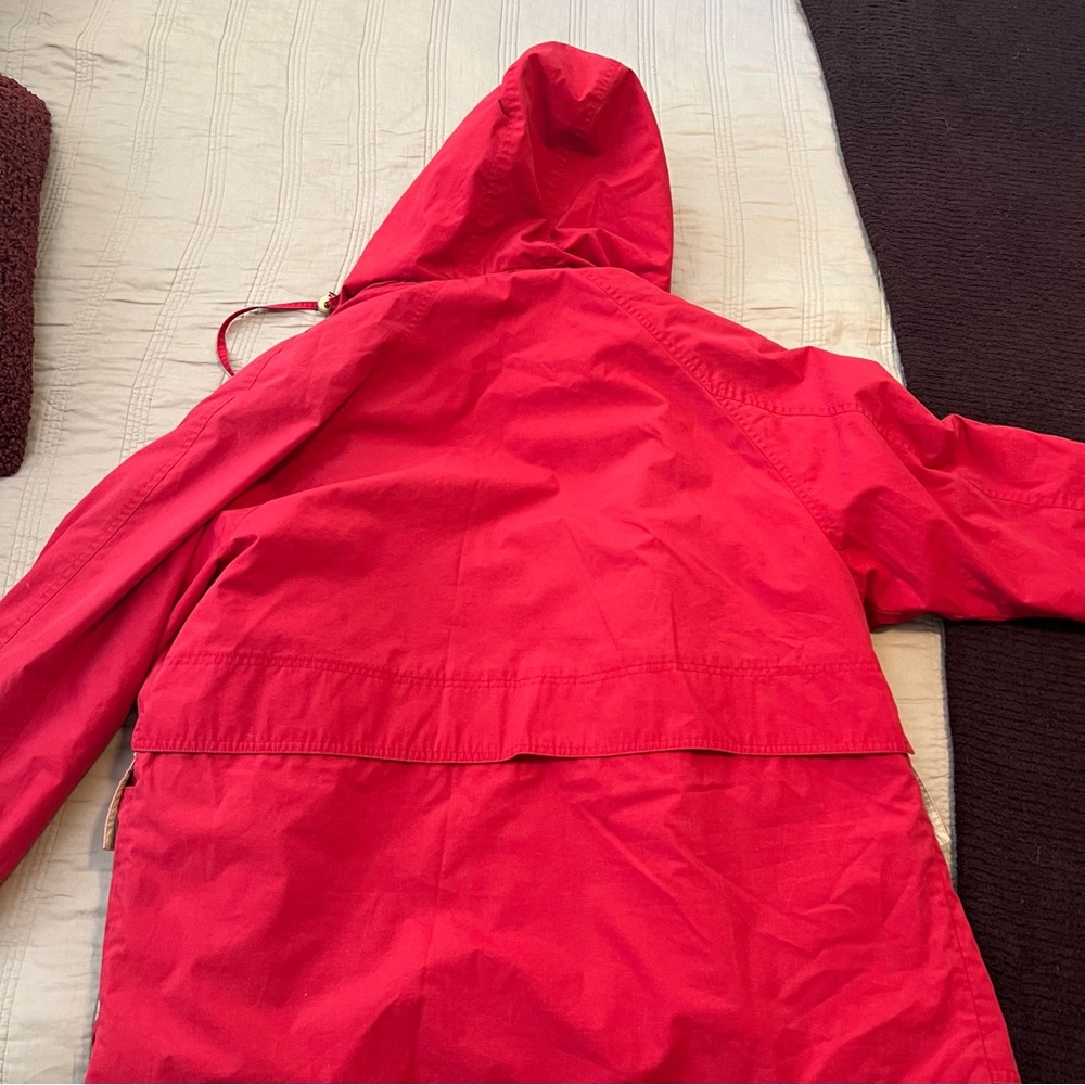 London Fog Red Jacket with Green Quilted lining - Picture 11 of 12